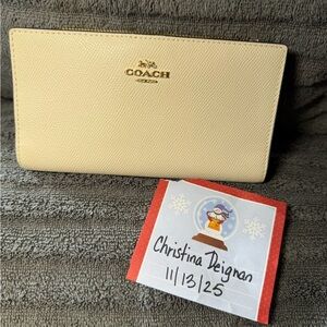 Coach Slim Zip Wallet-NWOT - Cream color